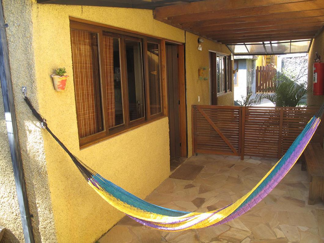 Hospedaria Vila Khepri Gonçalves Екстериор снимка